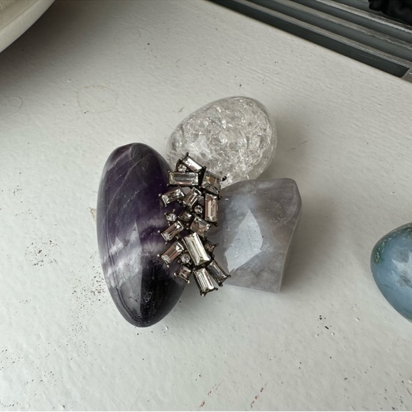 BaubleBar Leaf Statement Earrings - Picture 9 of 9